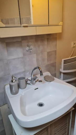 Hotels in Assier